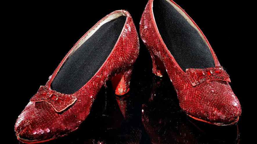 Newsela | Iconic ruby slippers worn in 