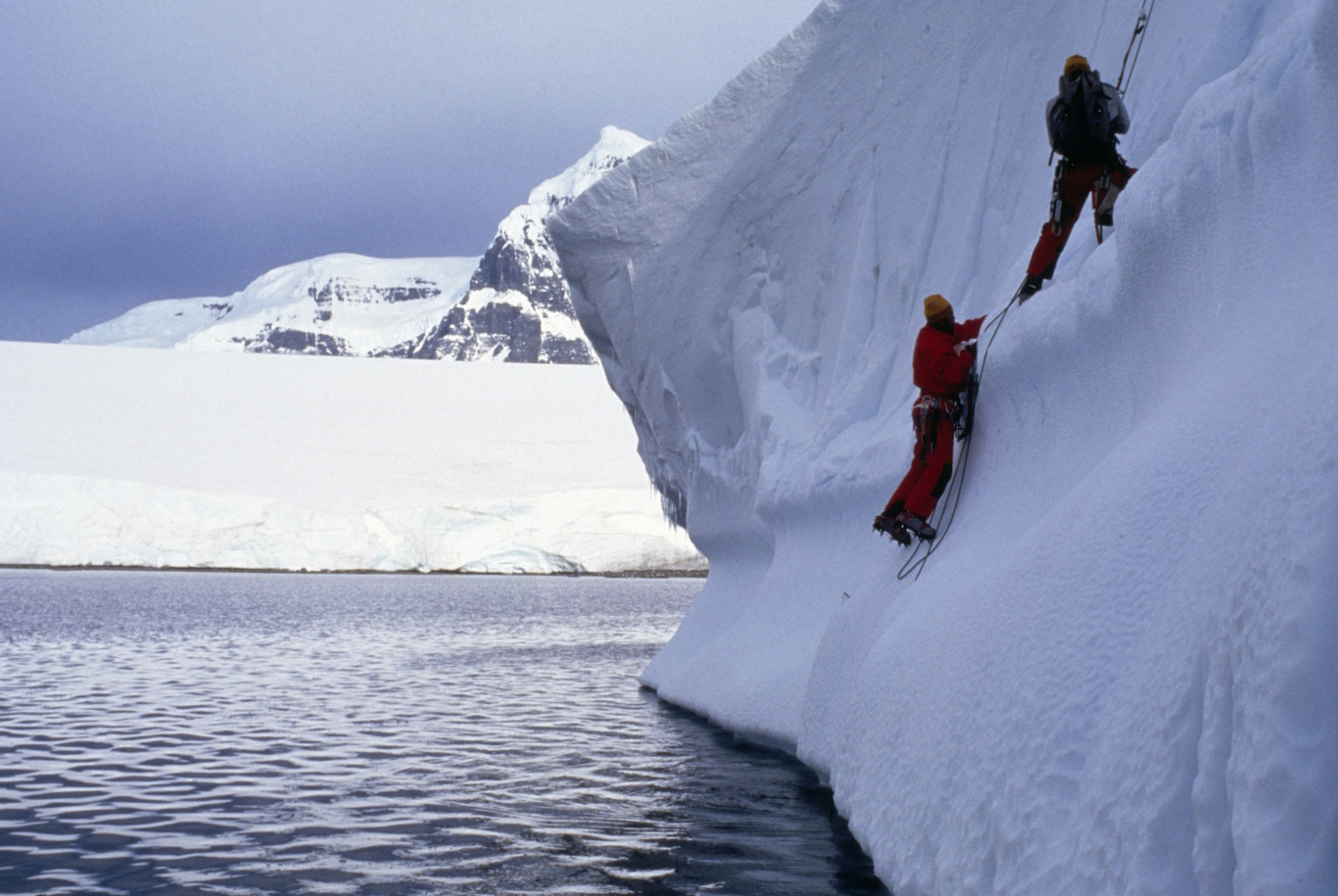 world explorer job