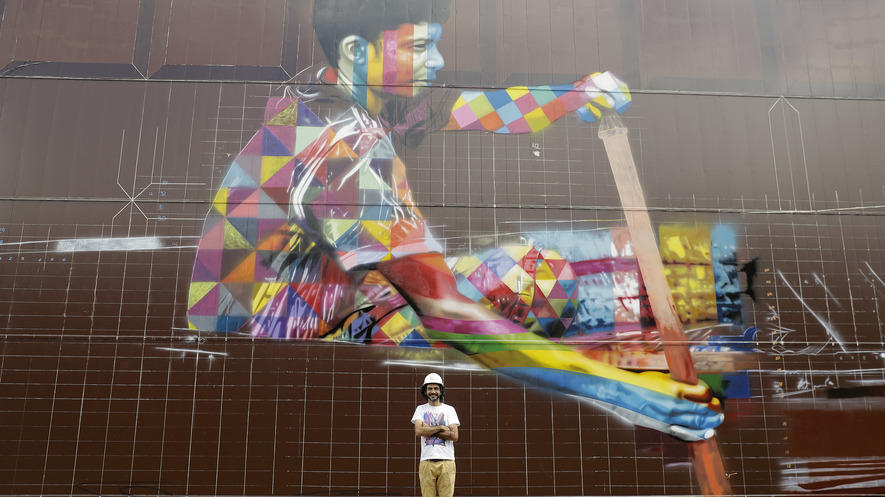 Newsela Brazilian artist paints "biggest" ever mural