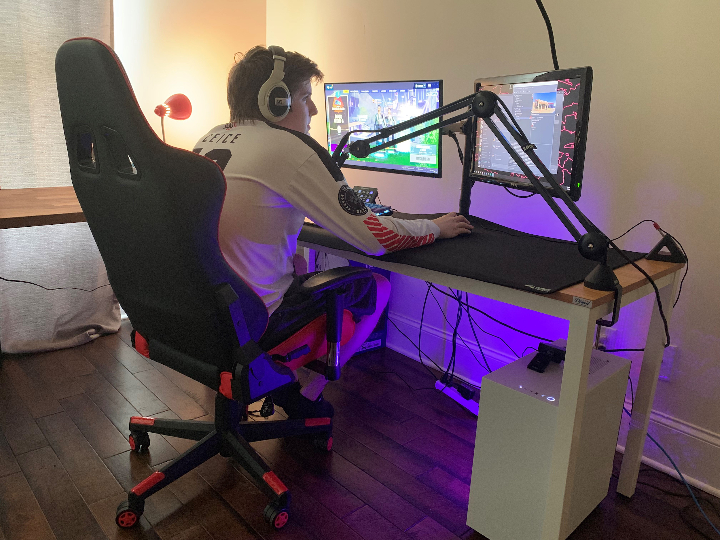 fortnite world cup chair