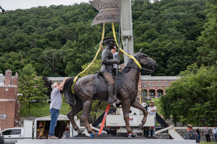 Newsela | As Confederate statues come down, West Point honors Buffalo